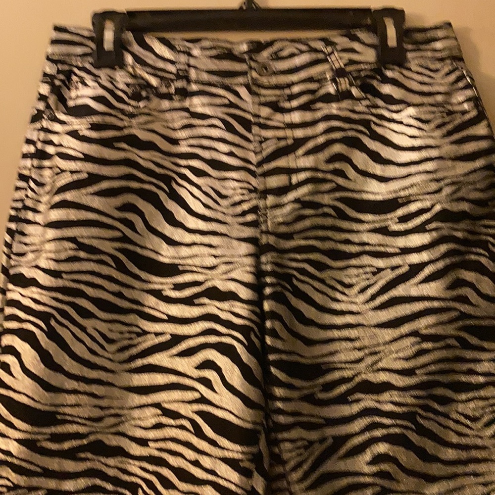 DG2 by Diane Gilman Zebra Print Pants